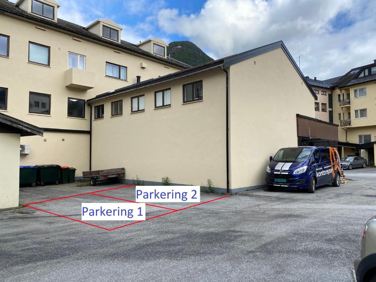 Andalsnes Sentrum 1-Room Apartment No3 Dış mekan fotoğraf
